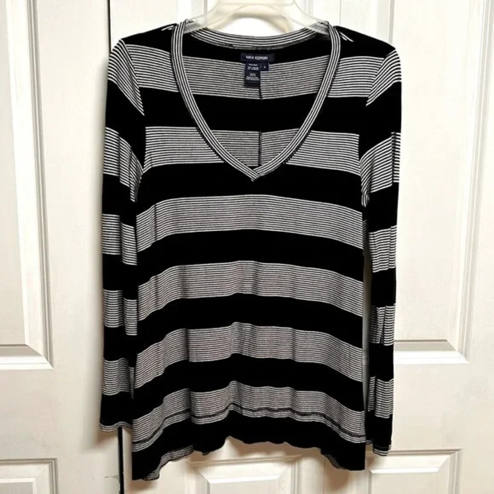 Max Edition Black Gray Stripe Roll Tab Sleeve Soft Rayon Blend Knit Top Size L